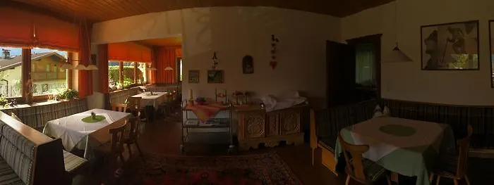 ゲストハウス Haus Astrid-christoph 3*